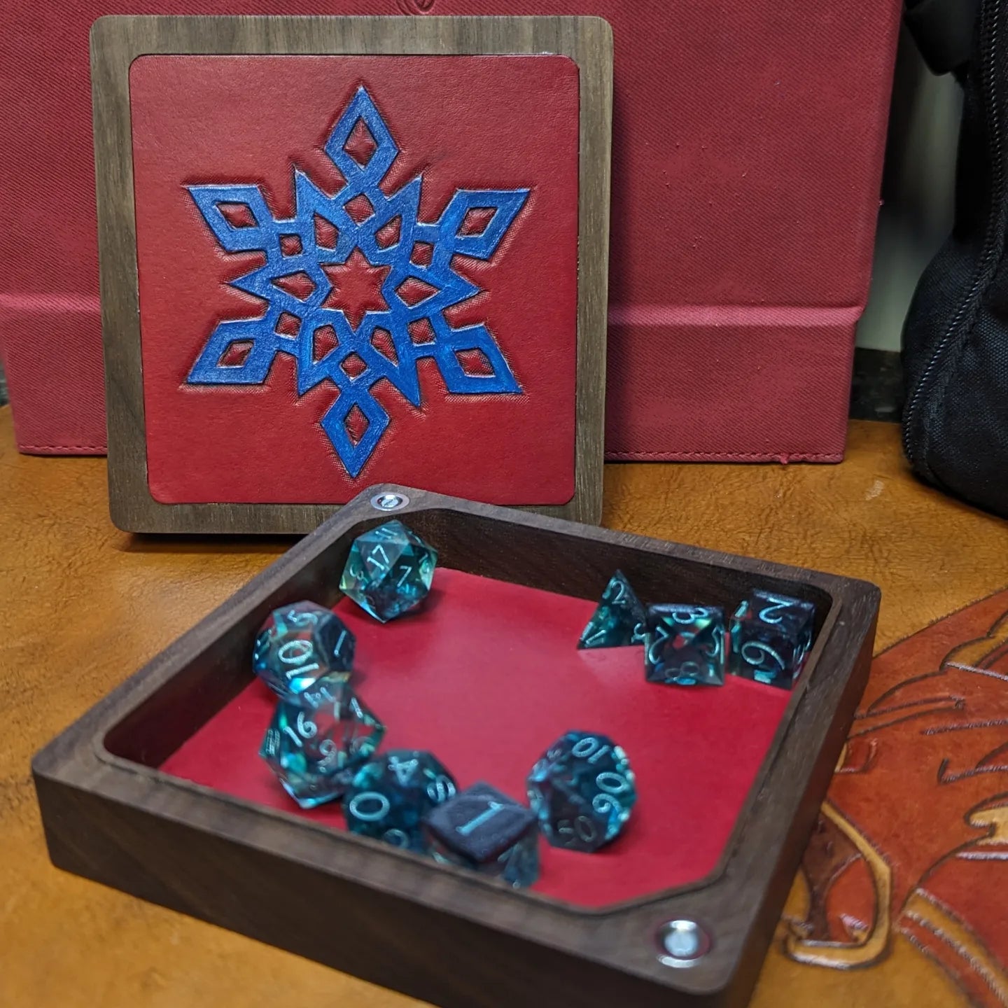 Wooden Dice Boxes