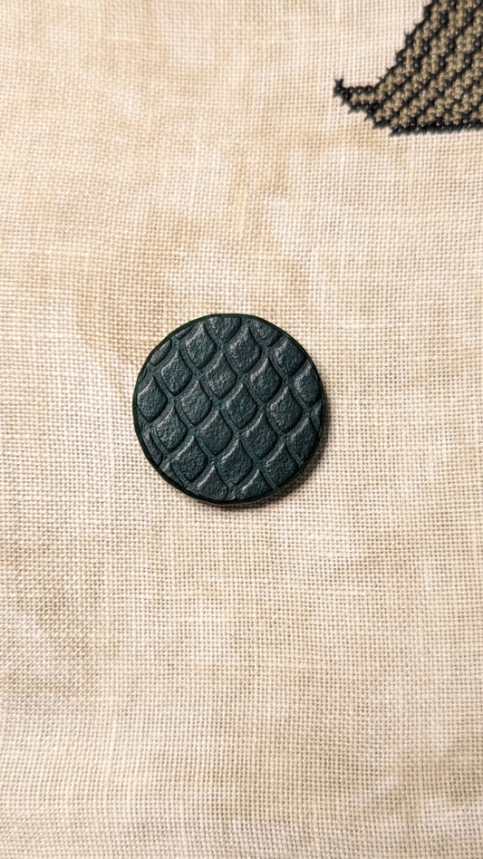 Dragon Scale Leather Needle Minder