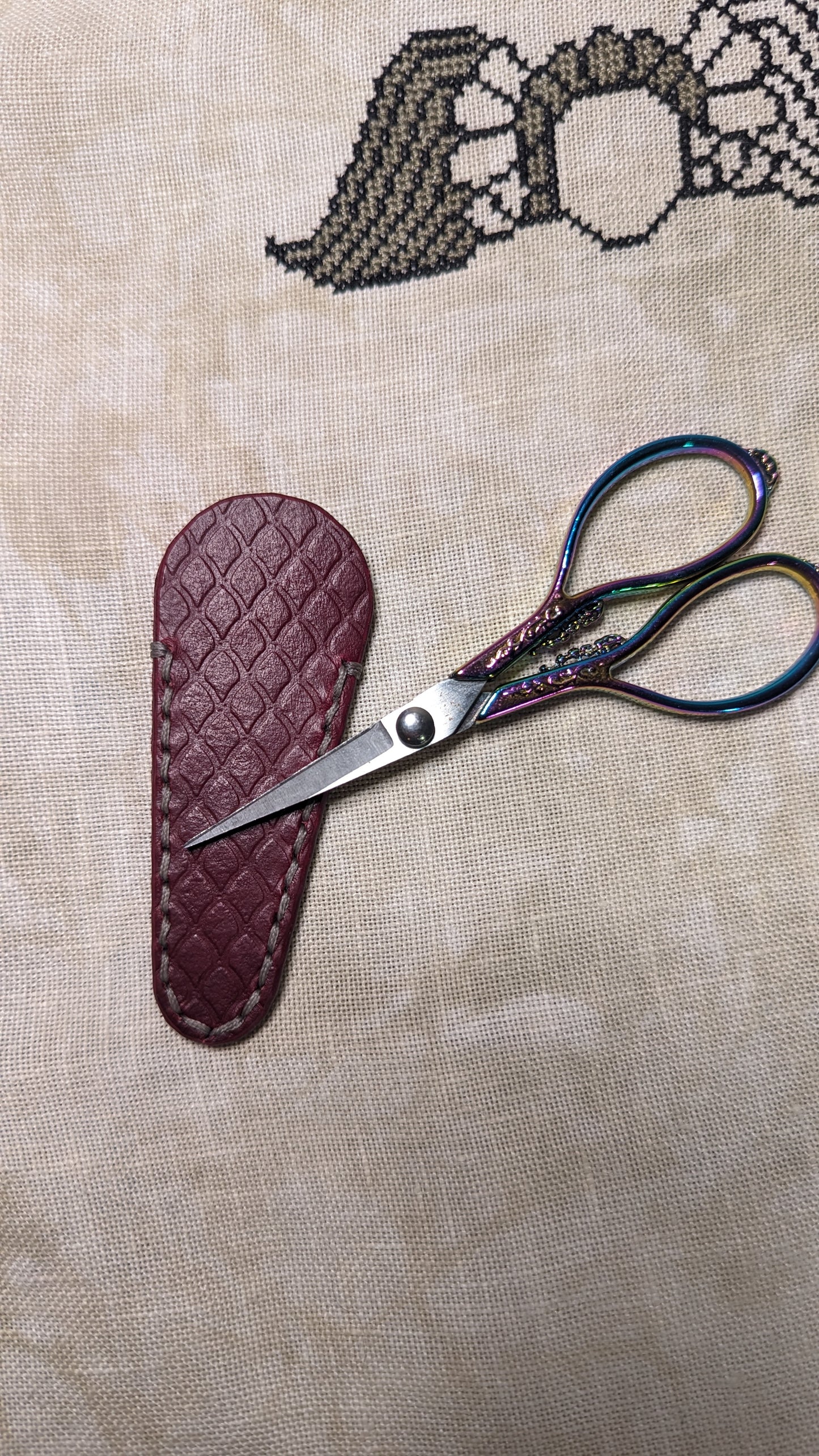 Dragon Scale Scissor Sheath